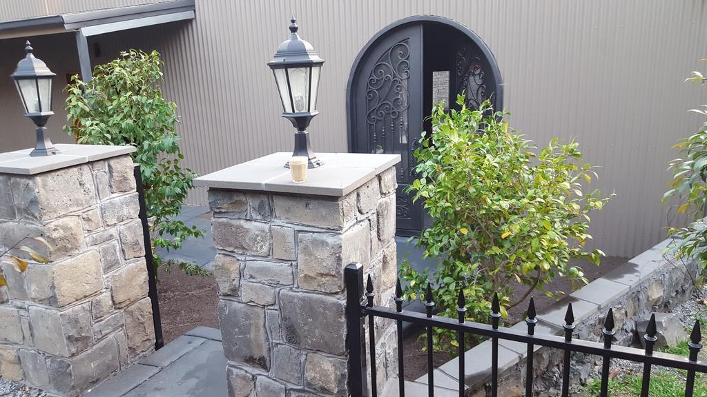 Hostal Montrose Barn House Exterior foto